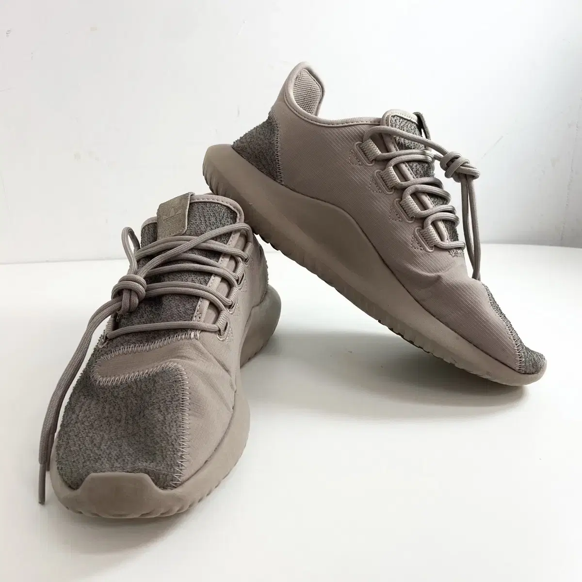 아디다스 튜블라 쉐도우 255mm Adidas Tubular Knit