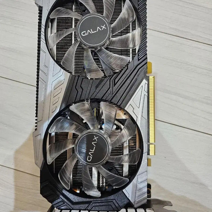 갤럭시 RTX2060 Super V2 OC