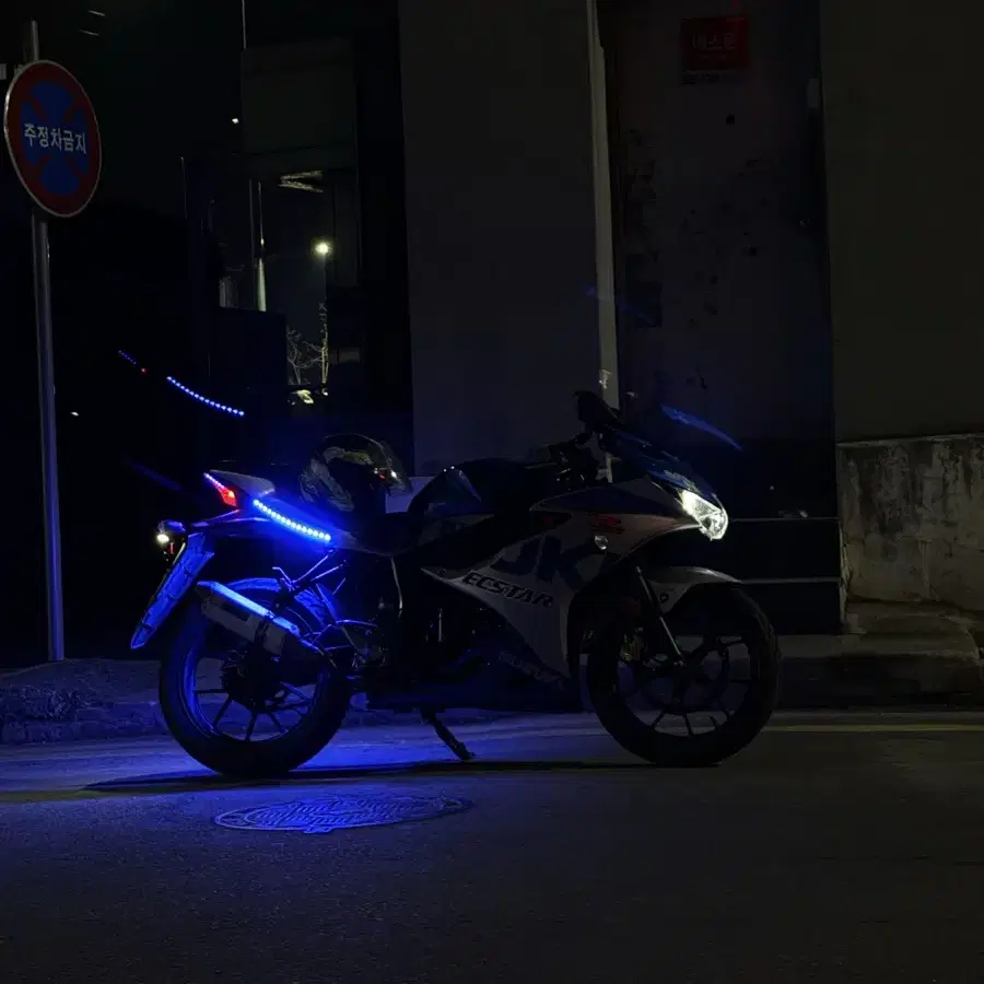 CBR125,GSXR125