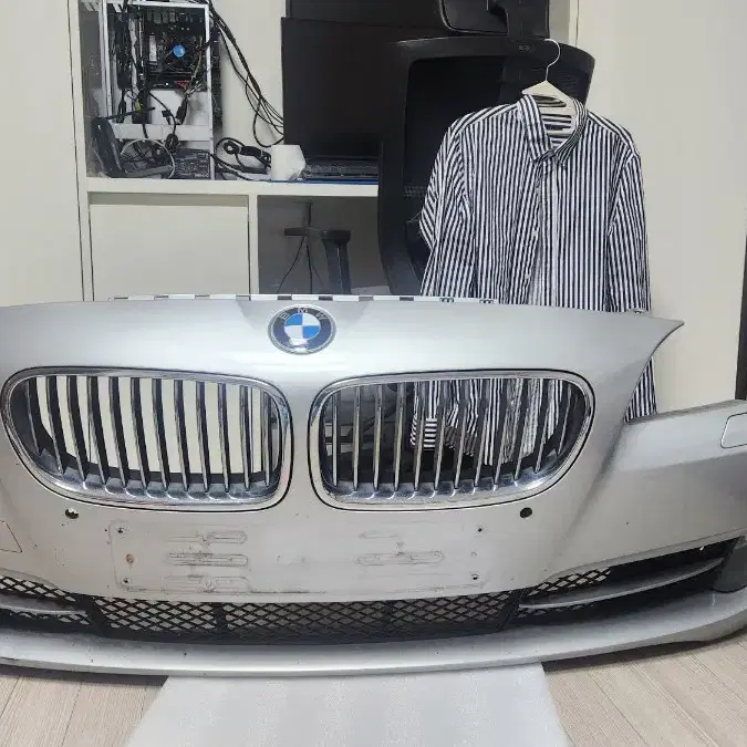 BMW F10 전기형 순정 범퍼 판매 (엠블럼,그릴 포함)