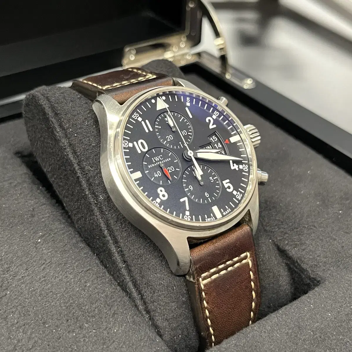 IWC 파일럿 크로노그래프 43mm iw377701