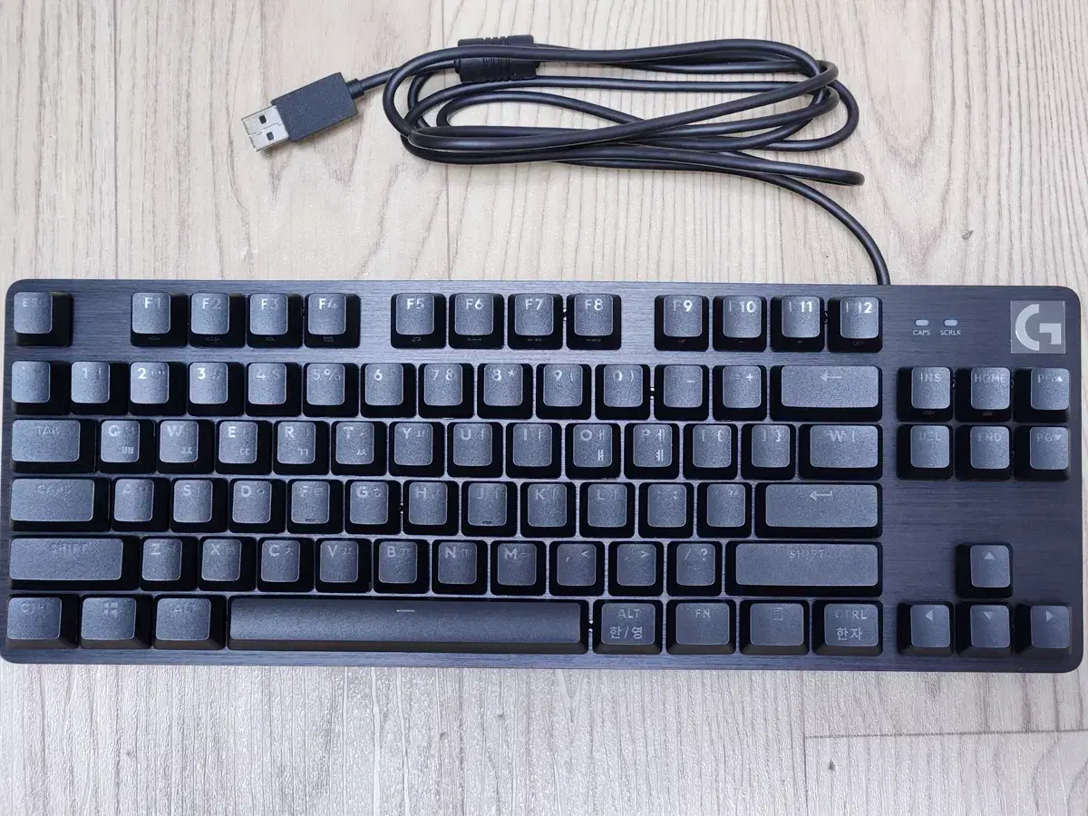 로지텍 G413SE TKL SE 키보드 판매합니다