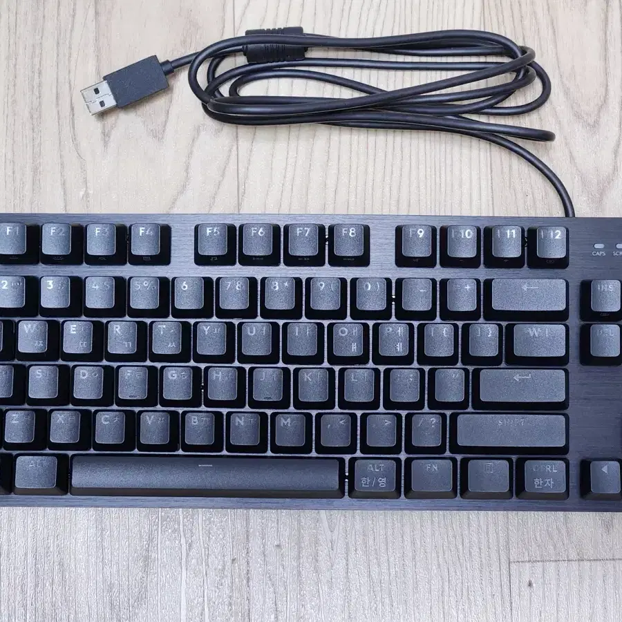 로지텍 G413SE TKL SE 키보드 판매합니다