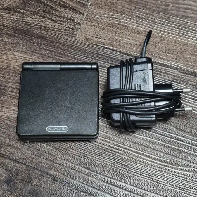 닌텐도 GBA SP 블랙 대원 정발 충전기 220V 포함