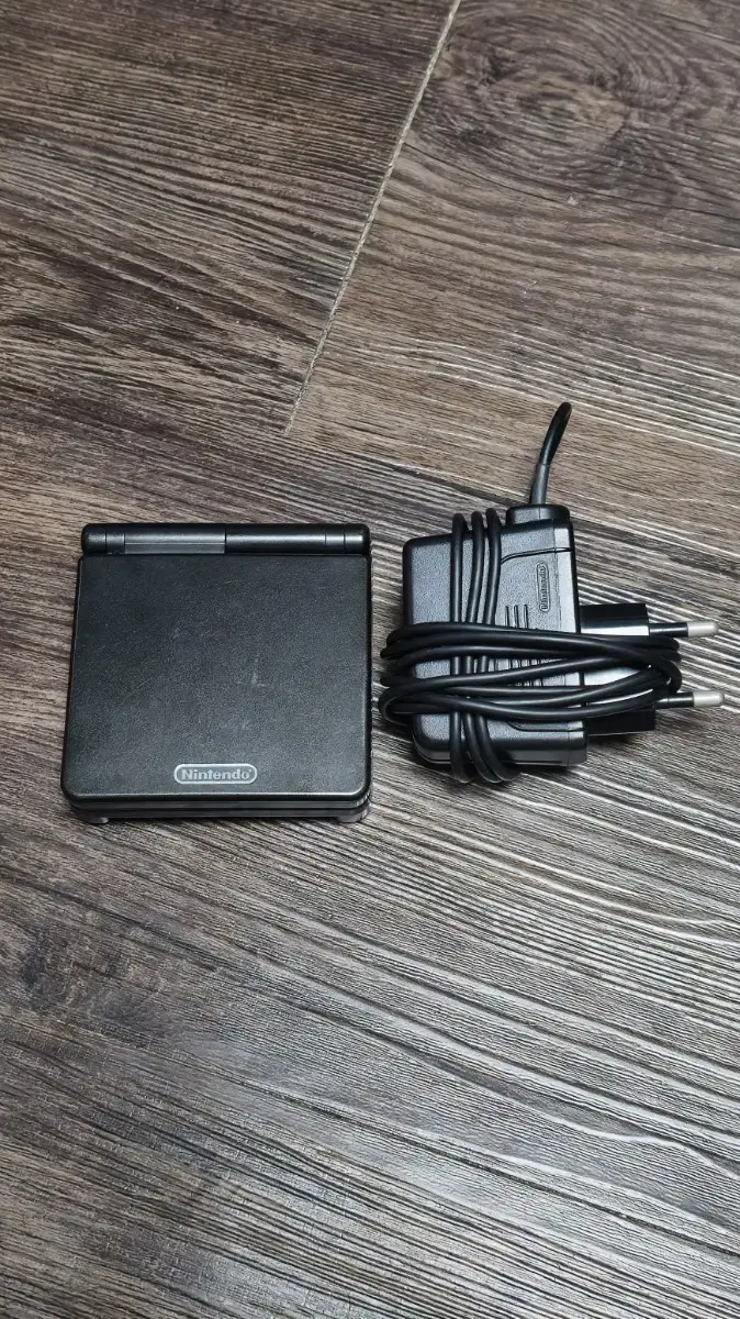 닌텐도 GBA SP 블랙 대원 정발 충전기 220V 포함