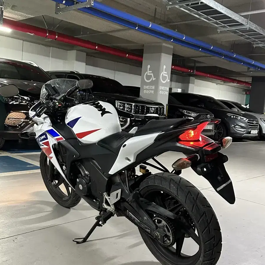 cbr125 건담 2013년식 팝니다! 개인 (업자XX)