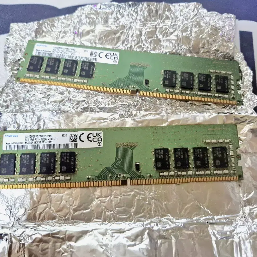 삼성 램 DDR4 8GB 3200mhz 두개(일괄 판매)