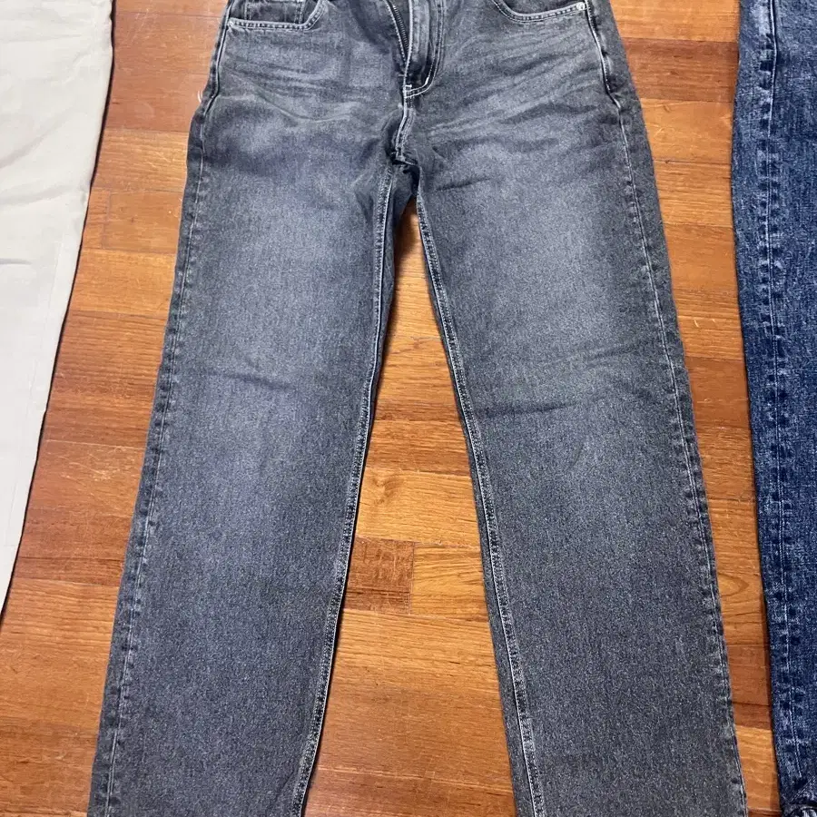 브랜디드1892 GREY HOUSE JEANS WIDE STRAIGH