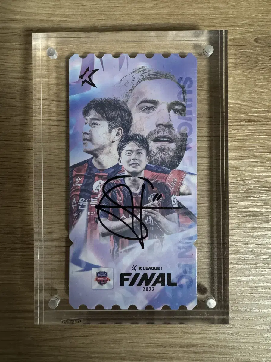 Lee Seung-woo's autographed K-League final ticket (with frame) for sale