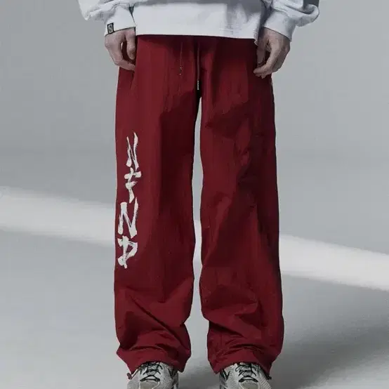 낫포너드 Brush NFND Logo Nylon Pants - Red