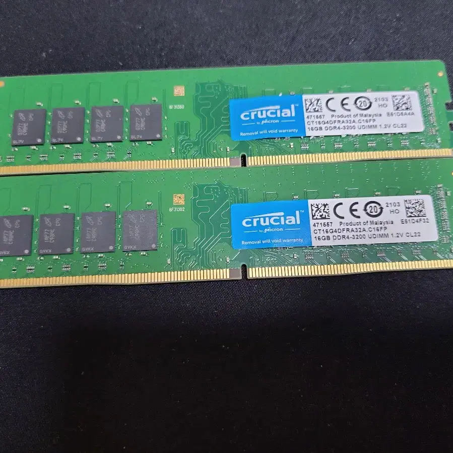 컴퓨터 메모리 CRUCIAL DDR4 3200 16GB(8GB 2개)