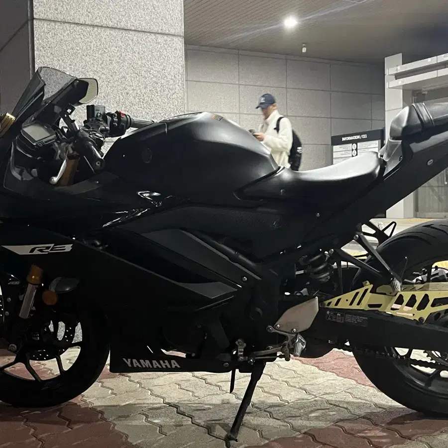 YAMAHA YZF R3 2019년식 판매합니다