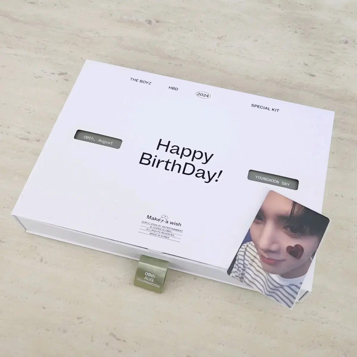 더보이즈 영훈 생일키트