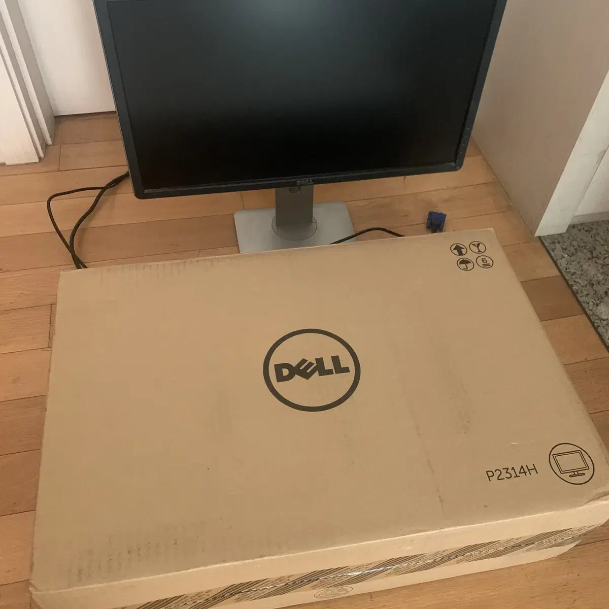 DELL 델 2314 중고 컴퓨터 모니터