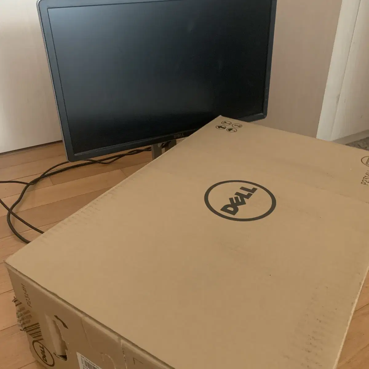 DELL 델 2314 중고 컴퓨터 모니터