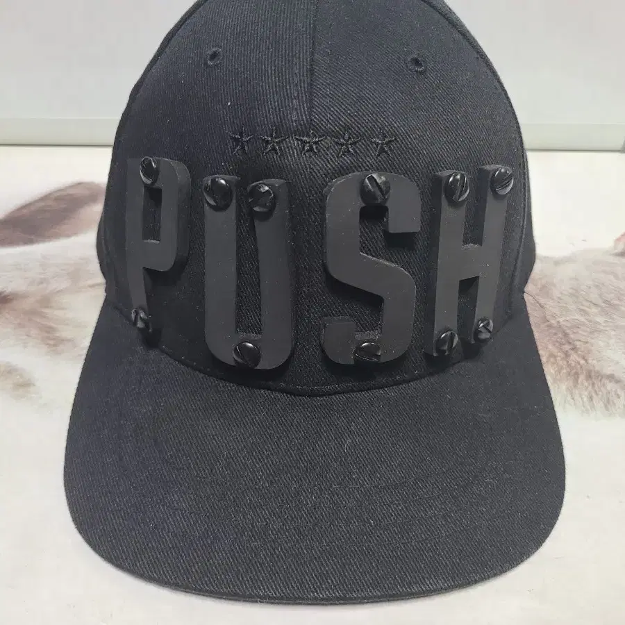 아주이쁜 PUSH 볼캡 팝니다