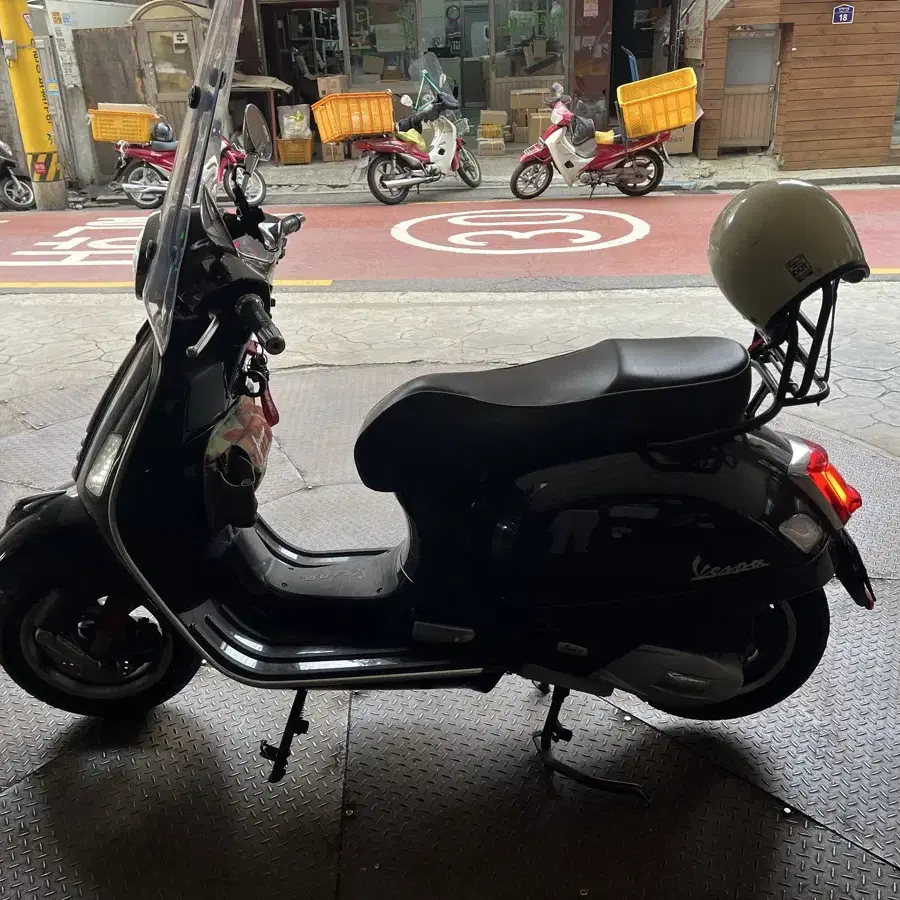 베스파 gts125 4,@@@ 24년식