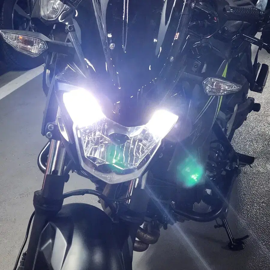 가와사키 z650abs