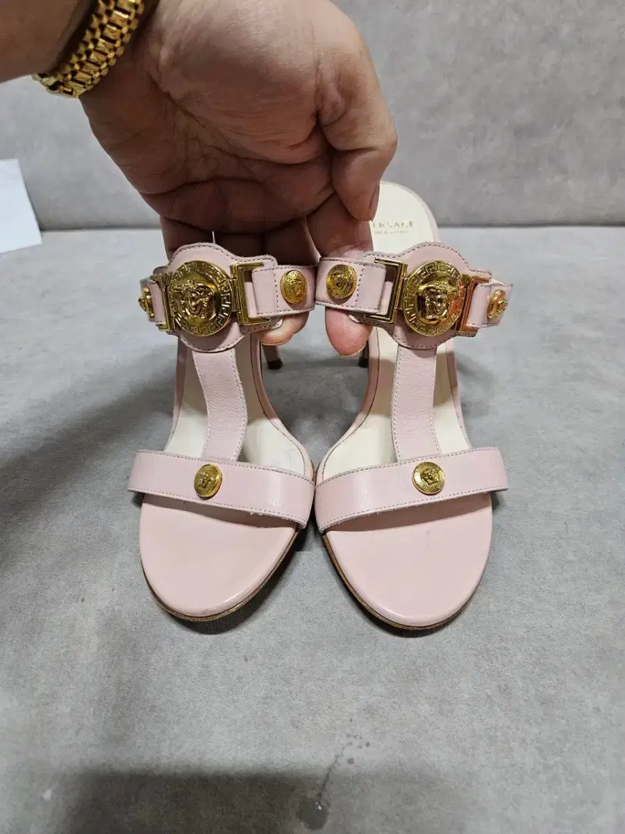 Versace heel sandals 37, so pretty