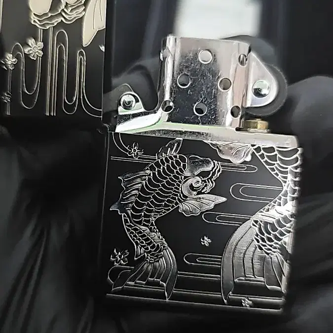 (새상품) 지포 zippo Noborigoi 실버 잉어 실버 블랙매트고급