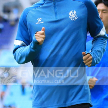 (세상품) 선수지급용 광주fc 하프집업 M