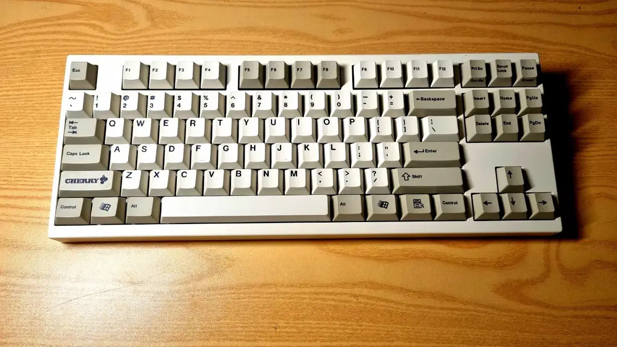 Venom 87he 8k keyboard