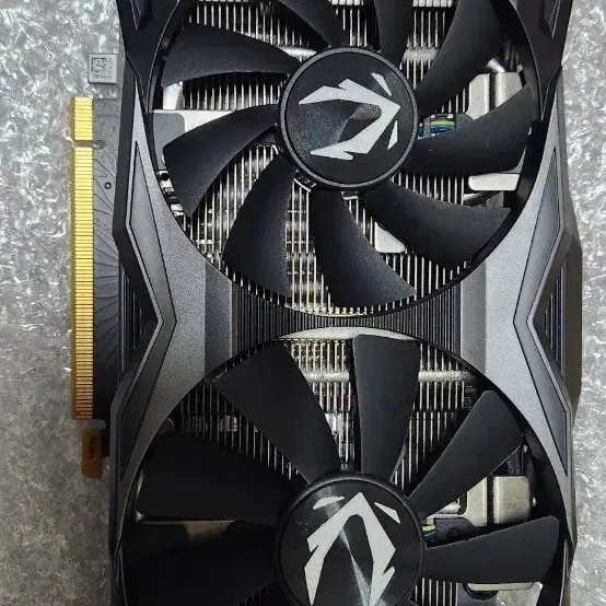 그래픽카드 RTX 2070 8GB