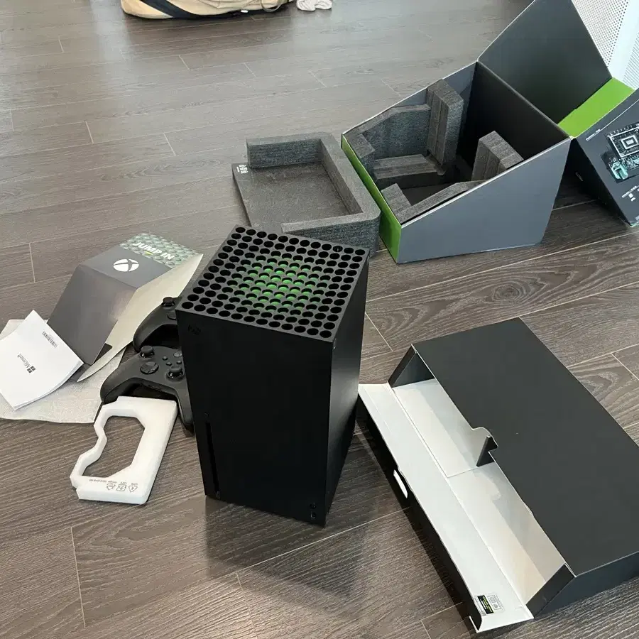 XBOX series x(엑시엑) 컨트롤러2개