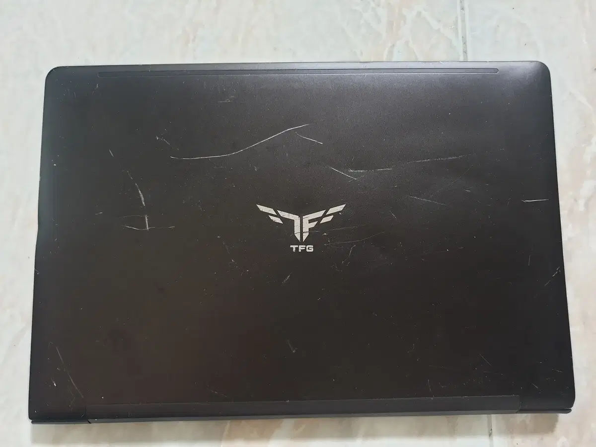 Notebook/Parts/Han Sung TFG13S/I5 8250U/Screen Cracked