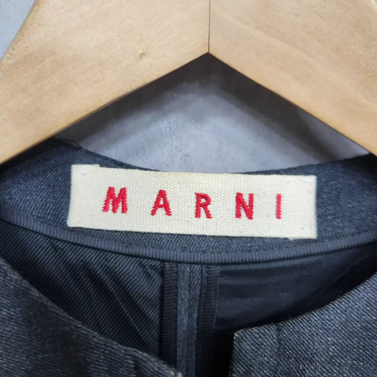 38)MARNI 플레어자켓