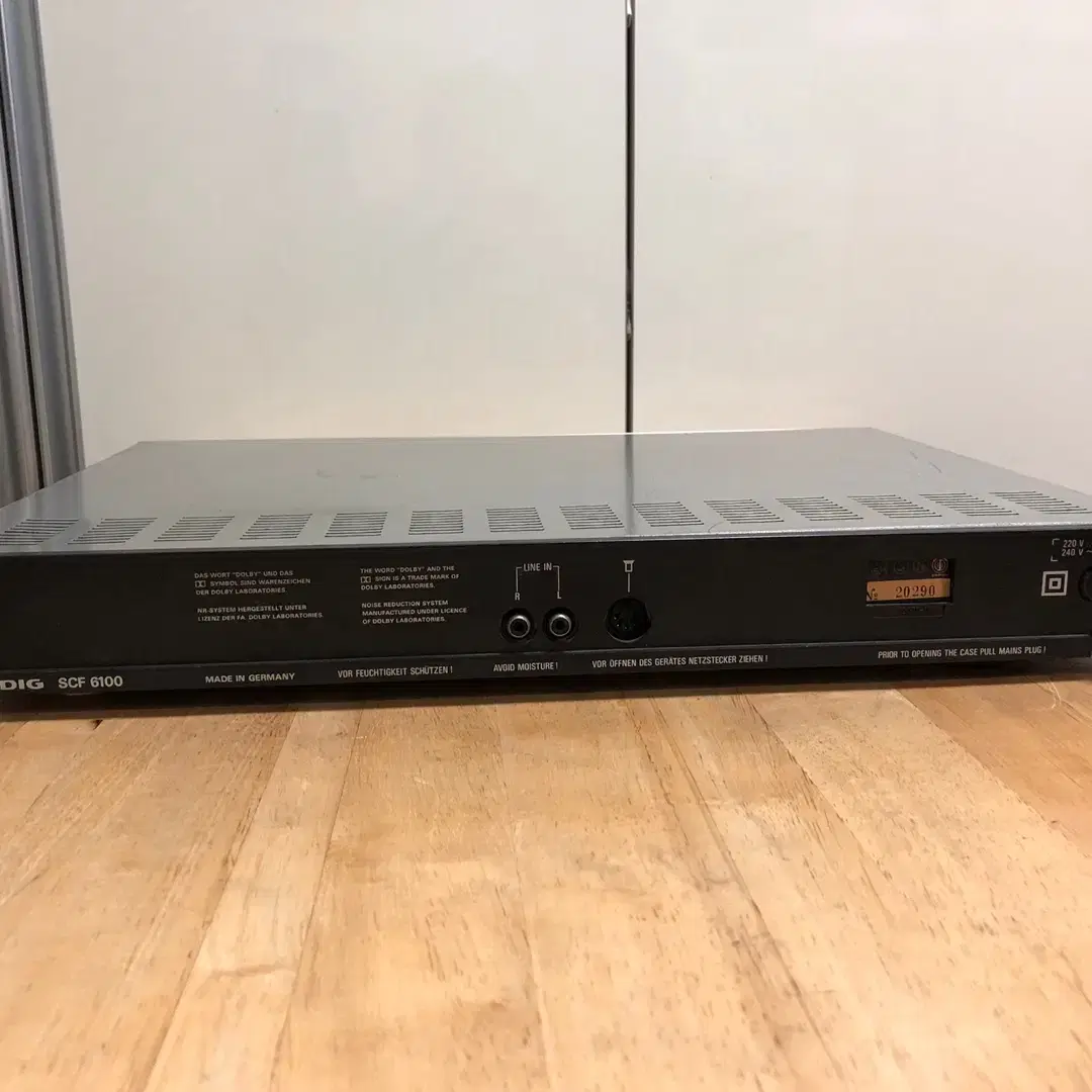 Grundig 초슬립 카세트데크 SCF 6100 판매