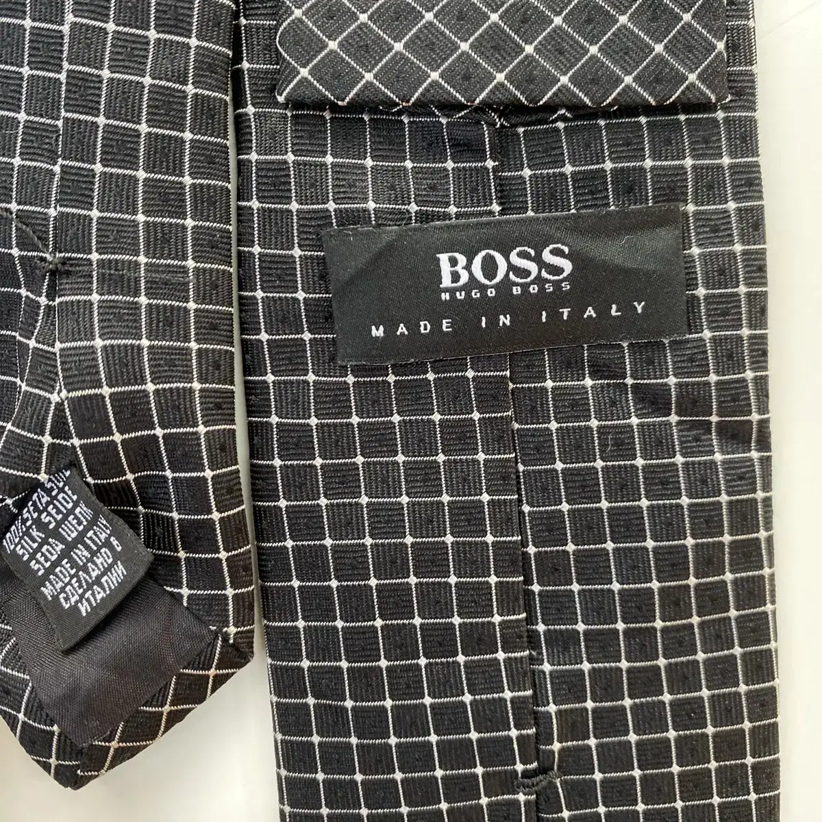 최상급 휴고 보스 (HUGO BOSS) 넥타이 정품 명품