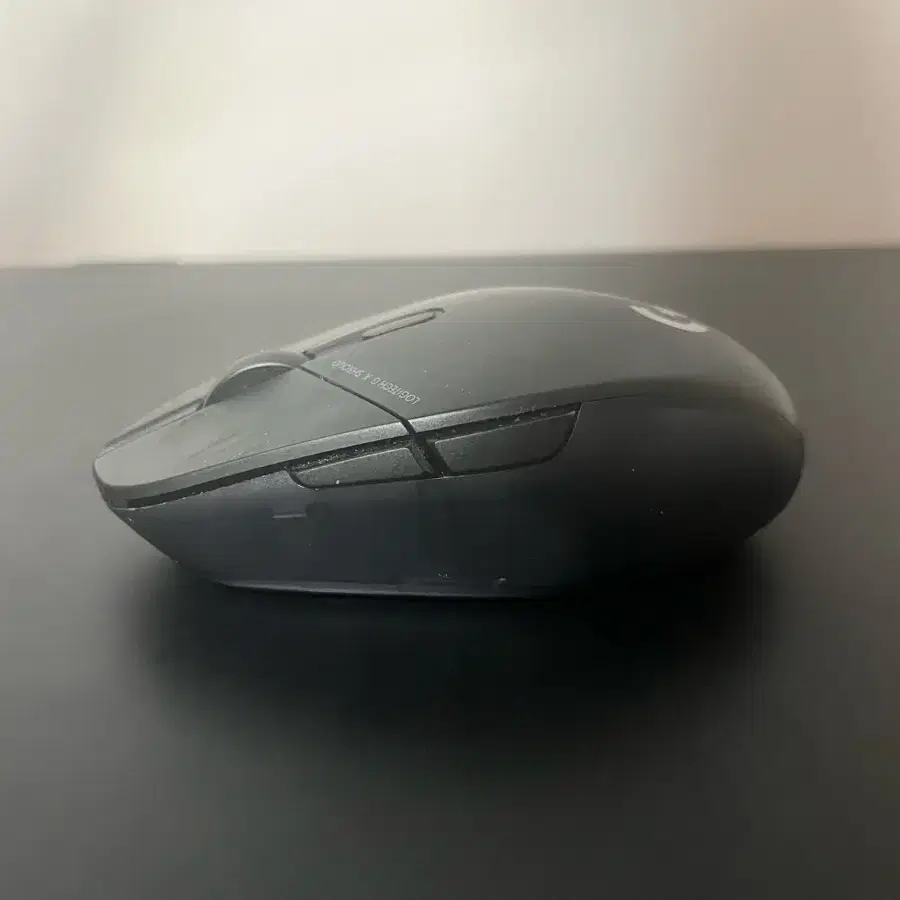 로지텍 g303