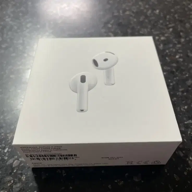 AirPods 4 액티브 노이즈 캔슬링 모델 (애플스토어 정품, 미개봉)