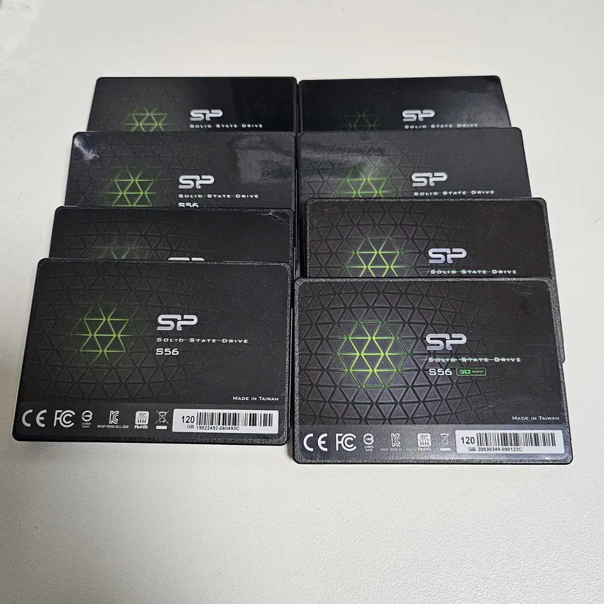 ssd 120G 2.5인치 하드디스크