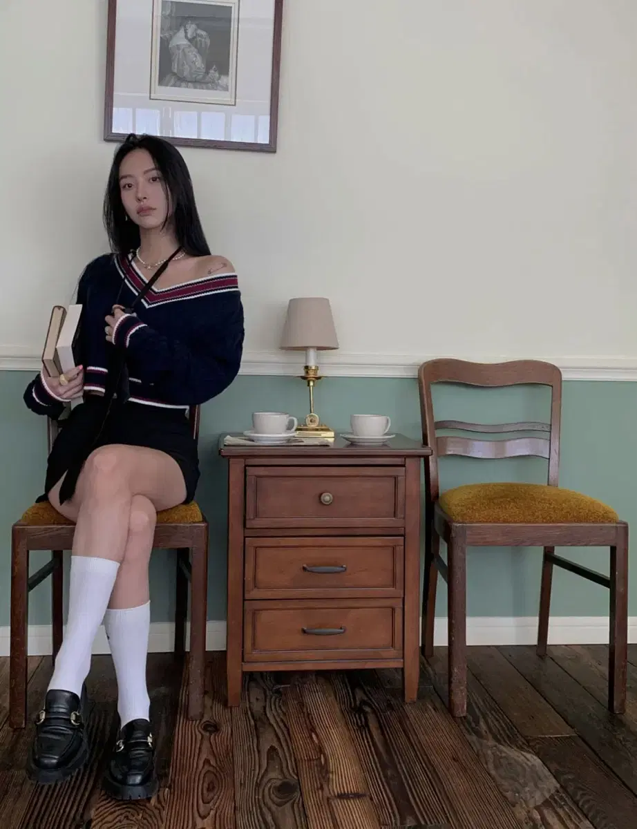 페일제이드 (미착용 새상품)  제니 프레피 크롭 니트 하이틴