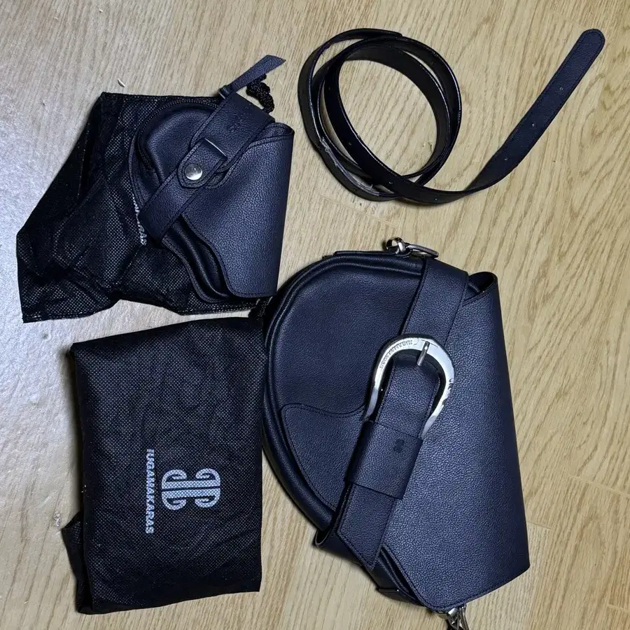 이우가마카라스 H-Buckle Holster Bag