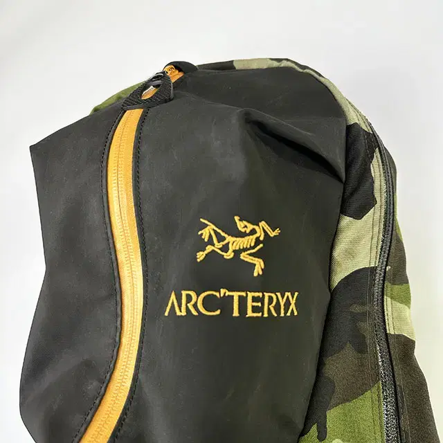 ARC'TERYX x BEAMS 아크테릭스 빔즈 아로22 백팩