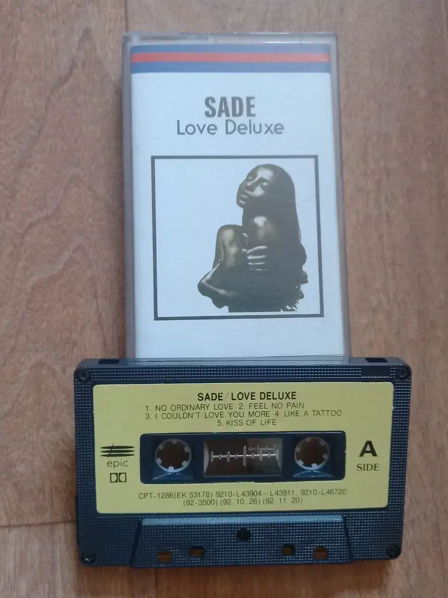 sade 카세트테이프