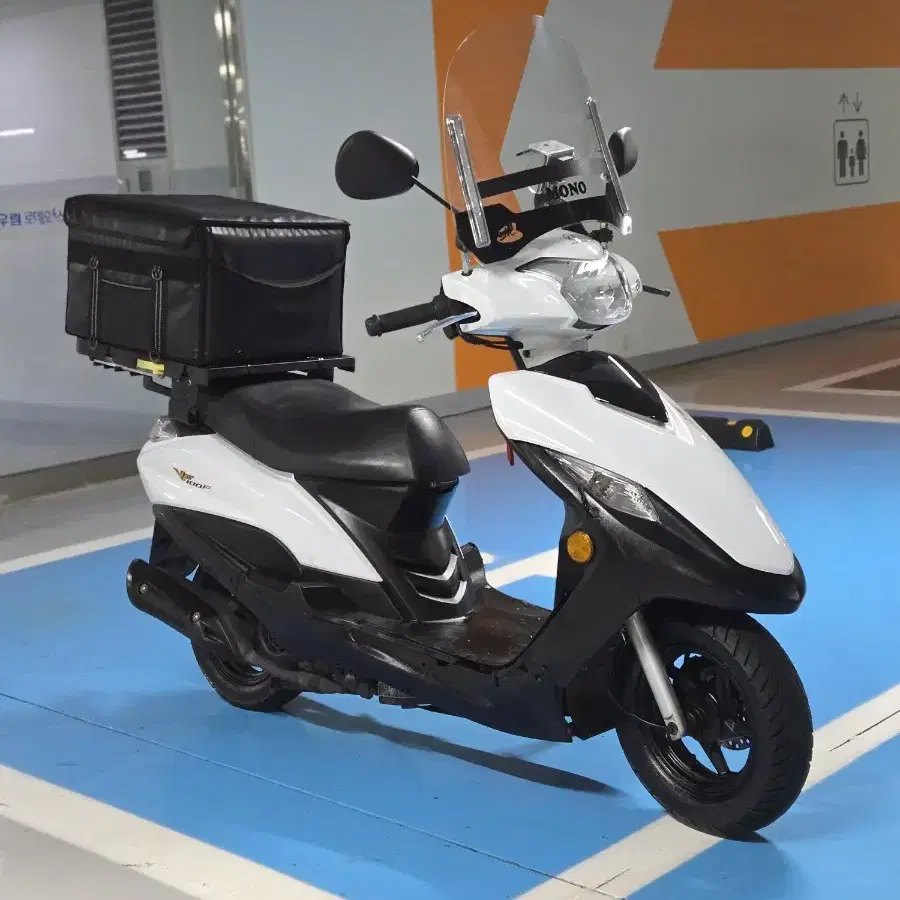 22년식 VF100 100cc 스쿠터 ( 배달세팅.125스쿠터100스쿠터