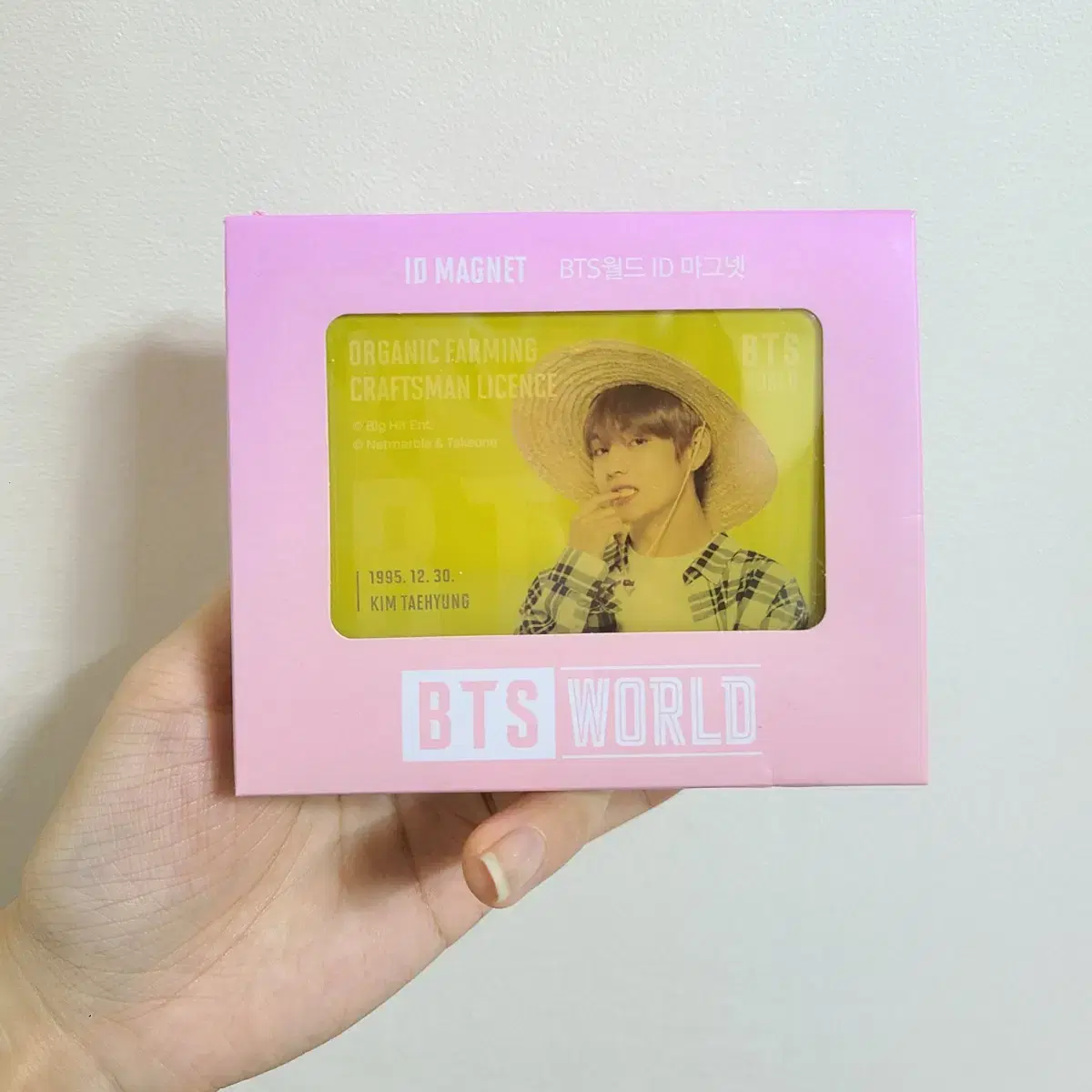 BTS 비티에스 월드 ID 방탄 뷔 태형 마그넷 공식 굿즈 판매