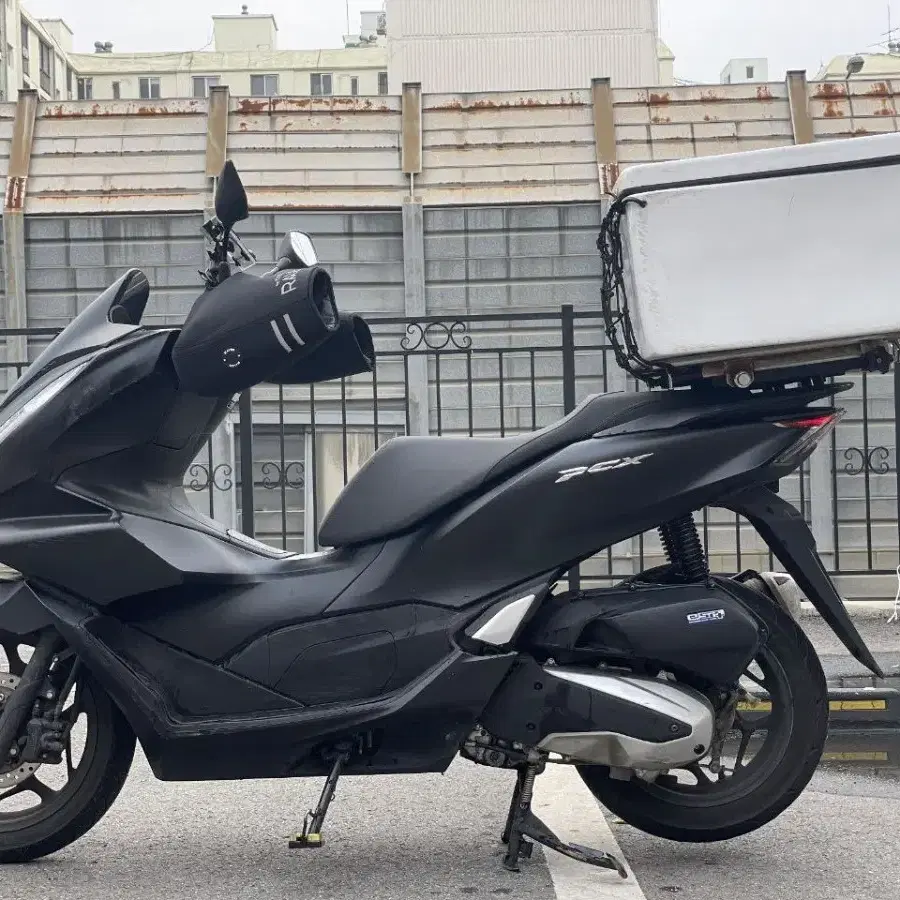 Pcx125 CBS 2022년식 1만키로 판매!