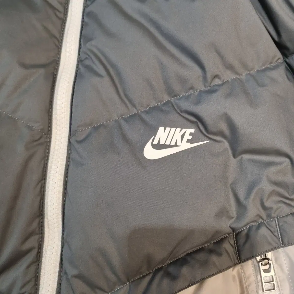 NIKE 나이키 여성 덕다운 숏 패딩