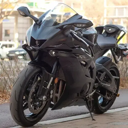 깜장포스 YZF-R6 2020년식 판매합니다.