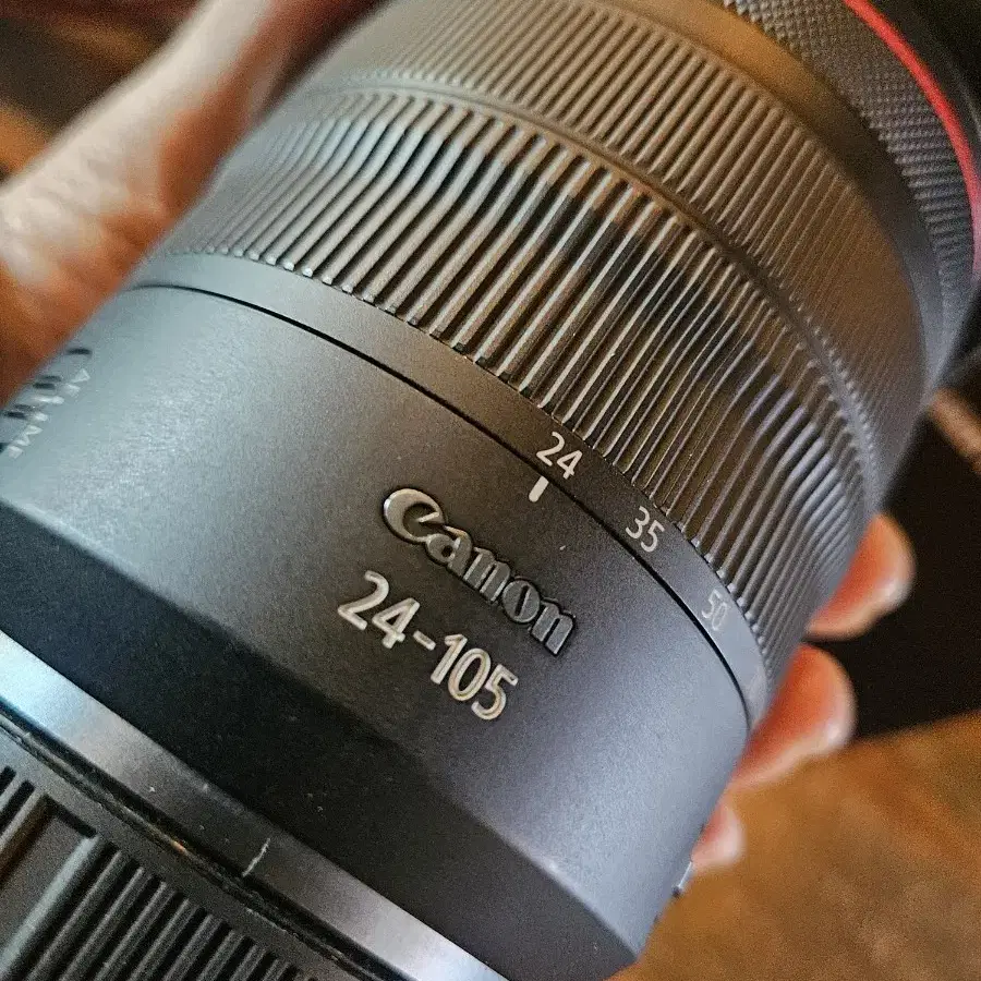 캐논 RF 24-105mm F4 L IS USM 렌즈