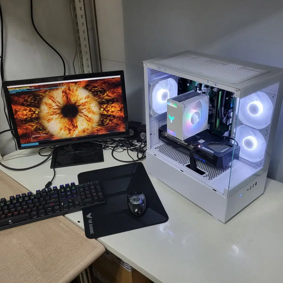 라이젠 3600+RX6600+16G+250GB 게미잉PC 판매합니다