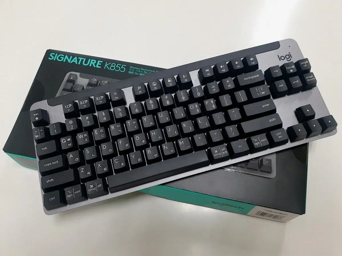 로지텍 Signature k855 텐리스 키보드 팔아요~