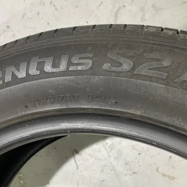 215/55R17 중고T