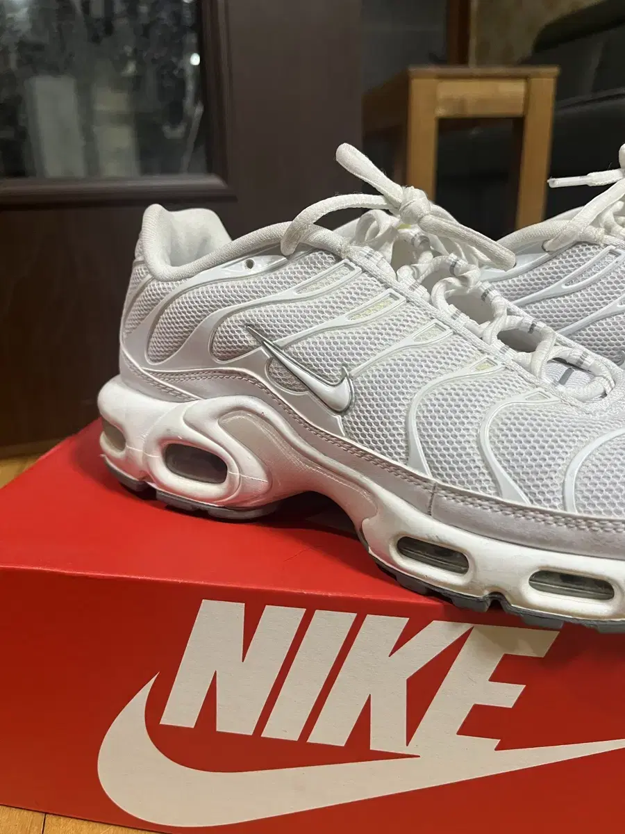 나이키 에어맥스 플러스 250 tn콜라보 air max plus tn