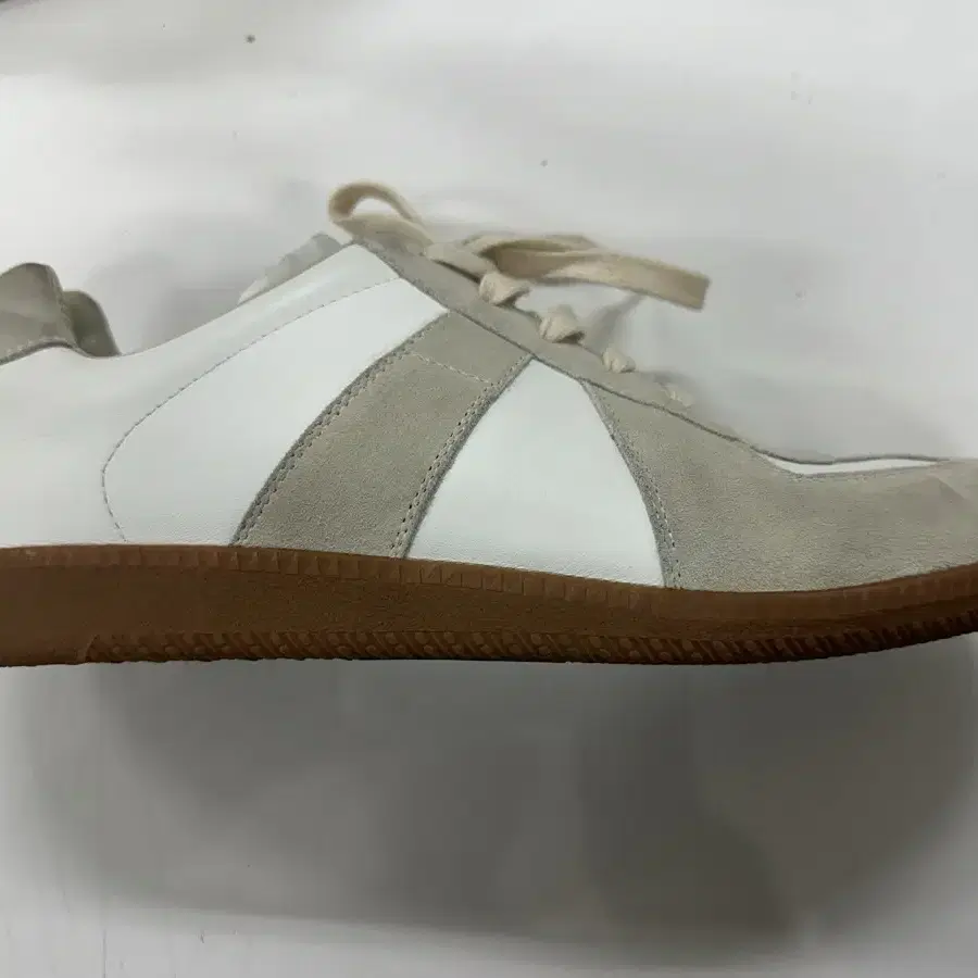 메종 마르지엘라(Maison Margiela) 독일군 스니커즈